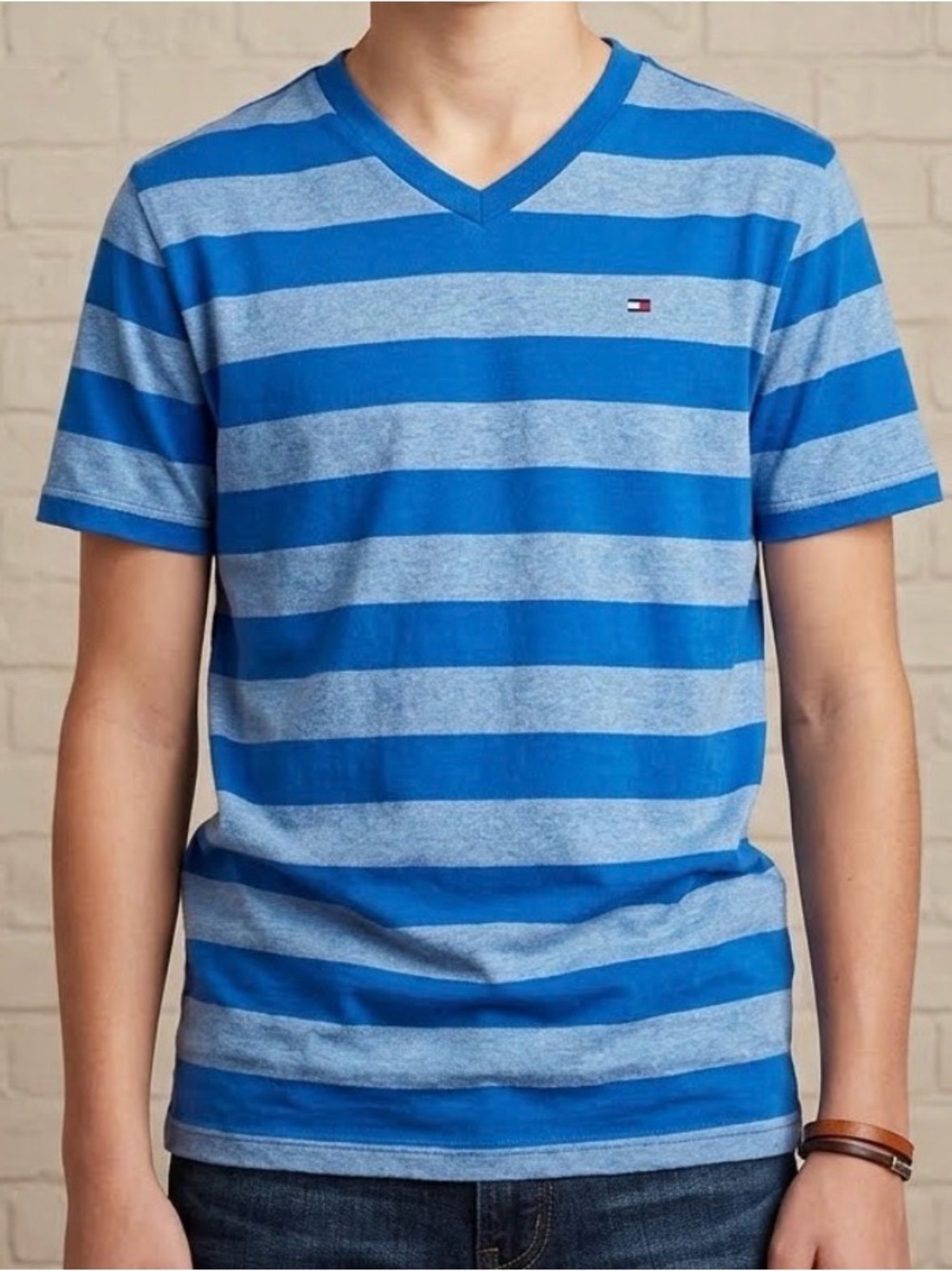 Tommy Hilfiger Blue Striped Short Sleeve Tee Youth Boys’ Size Large